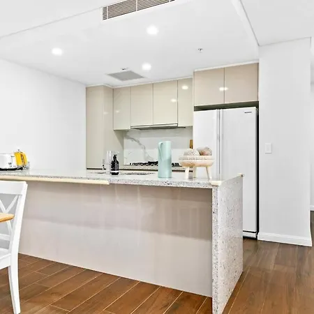 Four Bedroom Apartment With Facilities In Olympic Park Sydney Exterior photo