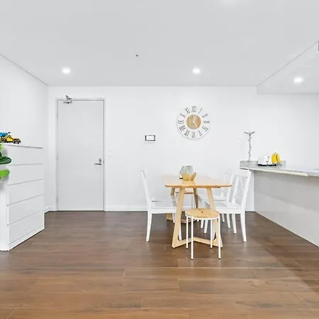 Four Bedroom Apartment With Facilities In Olympic Park Sydney Exterior photo